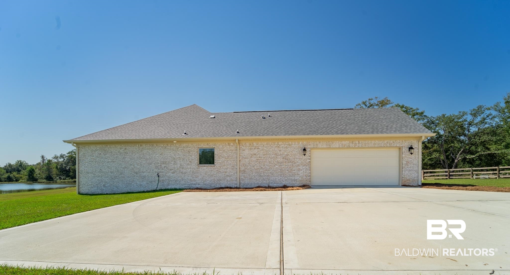 10975 Legacy Lane