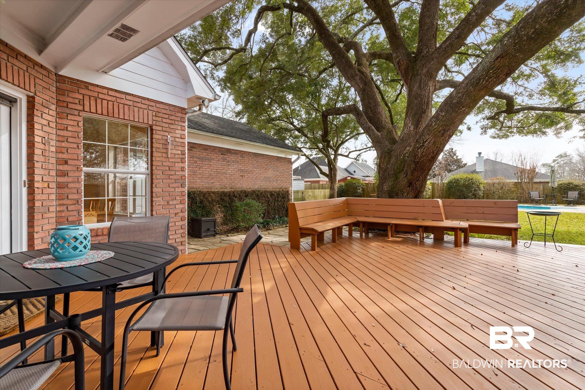 1550 Westchester Lane