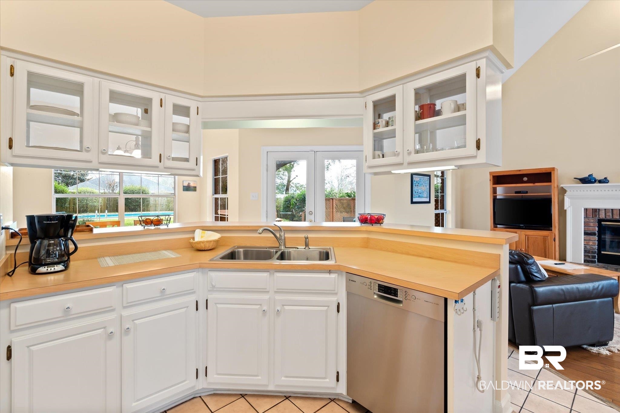 1550 Westchester Lane