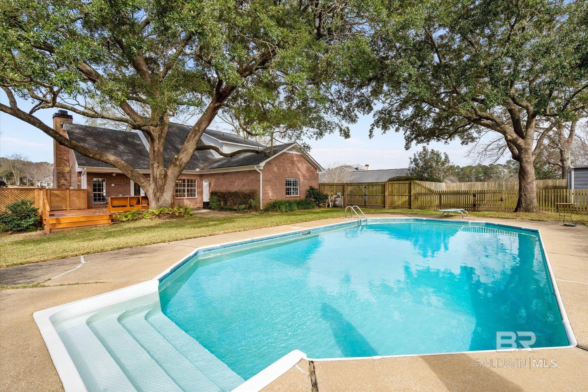 1550 Westchester Lane