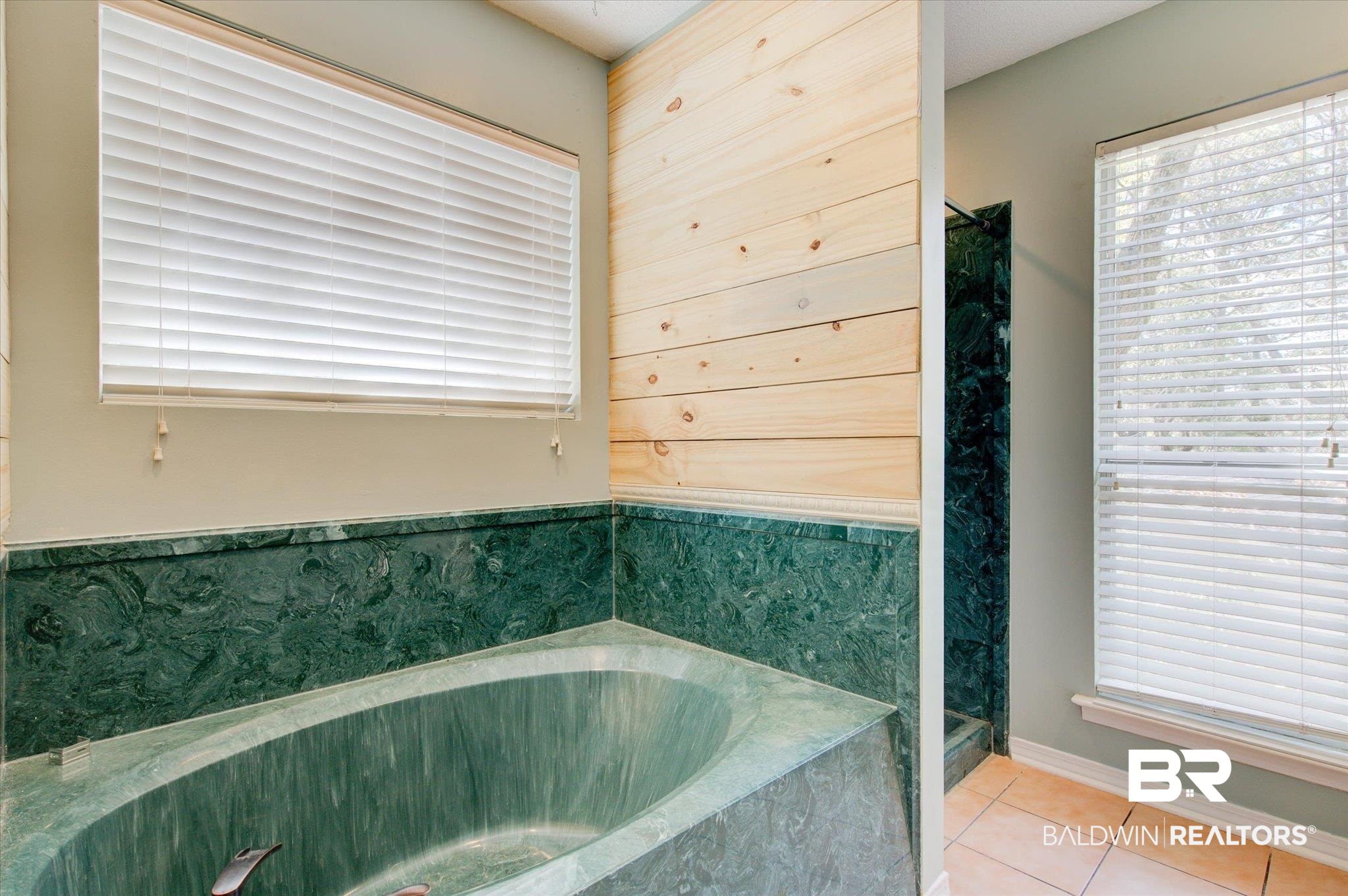 3116 W Autumn Ridge Drive