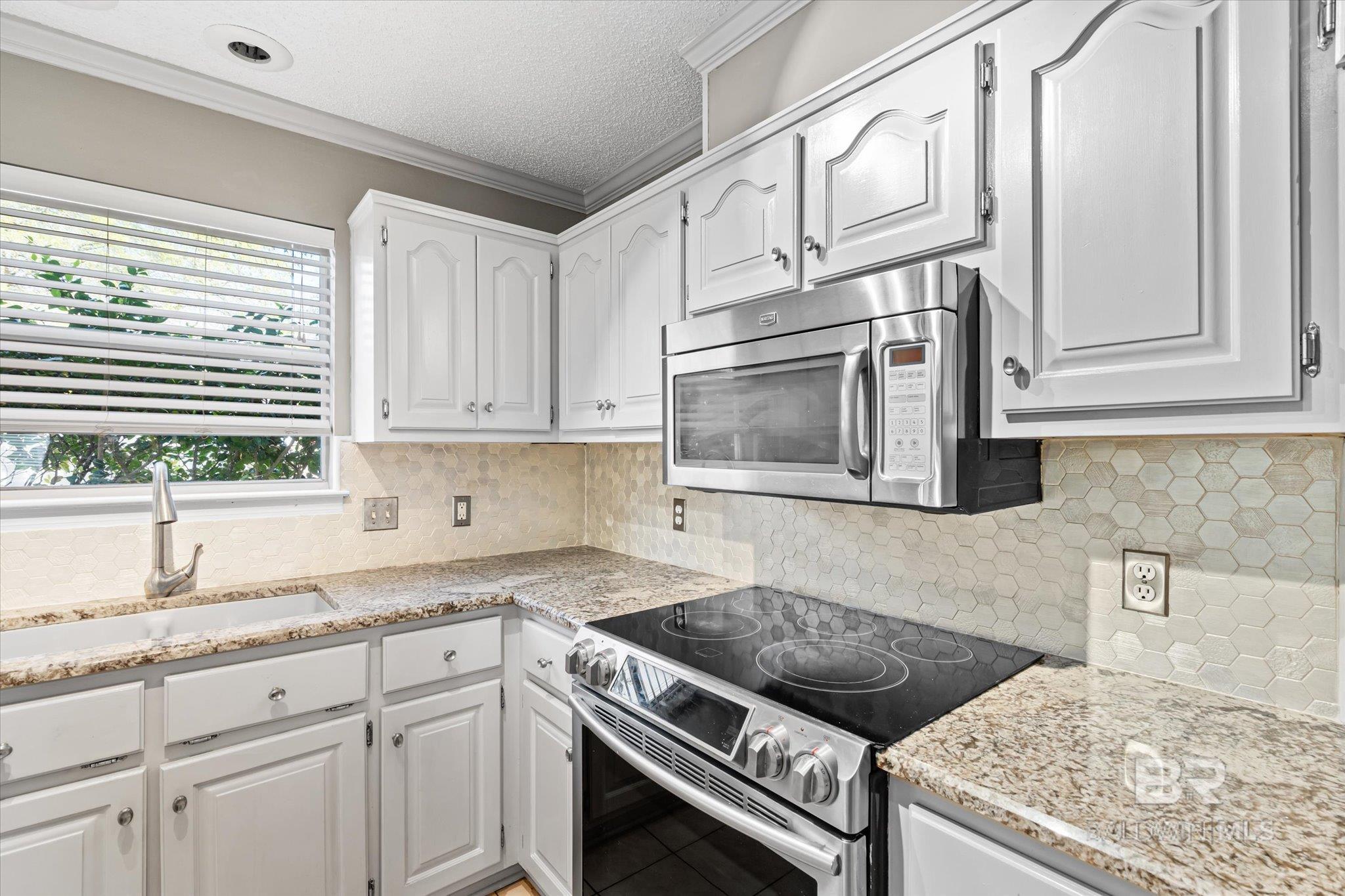 3116 W Autumn Ridge Drive