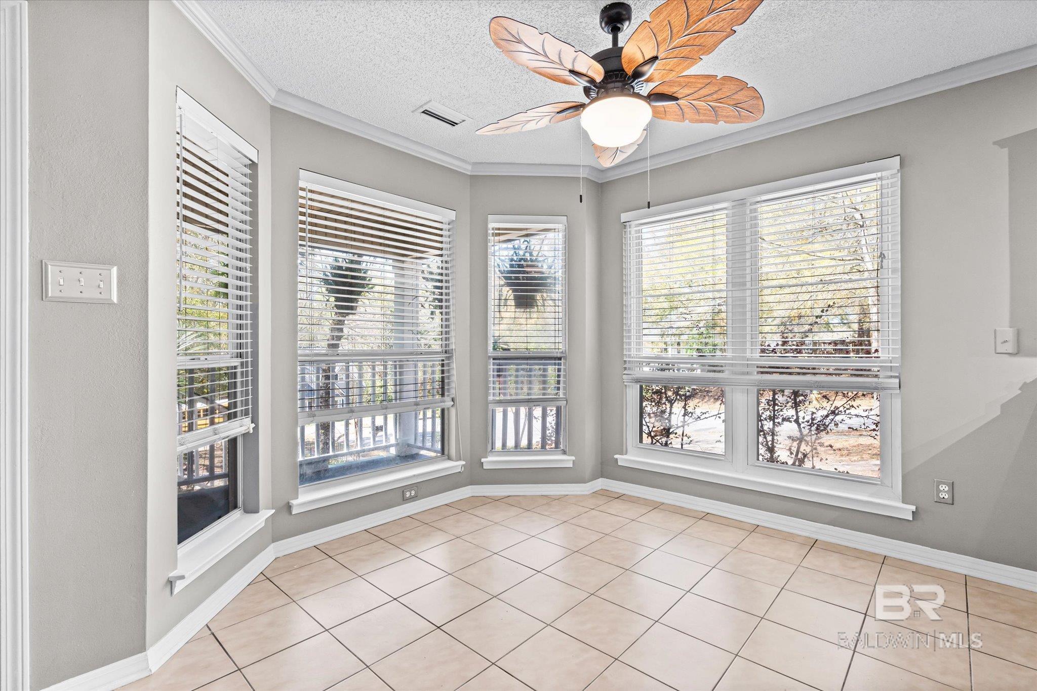 3116 W Autumn Ridge Drive