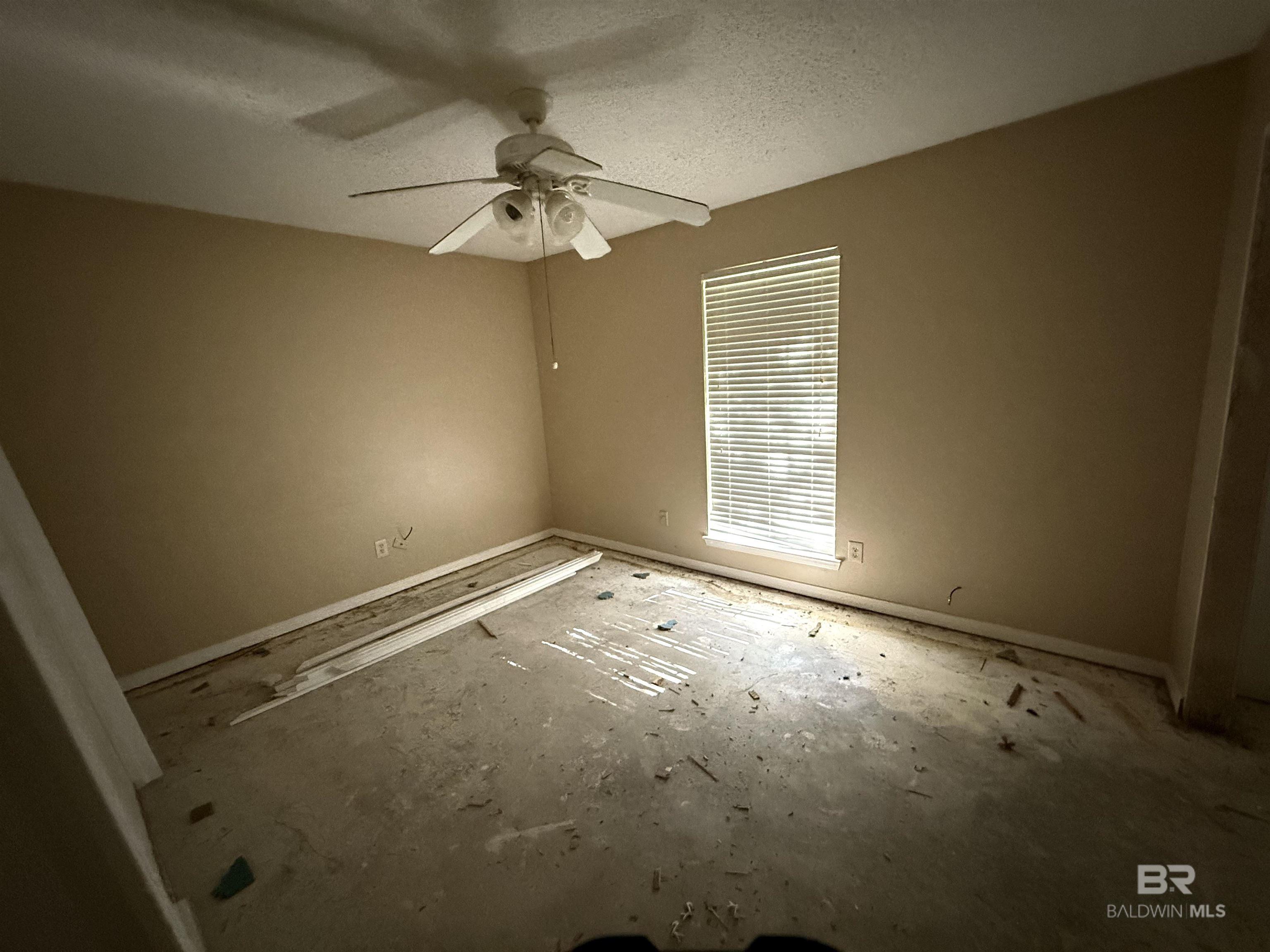2030 W Adobe Ridge Road