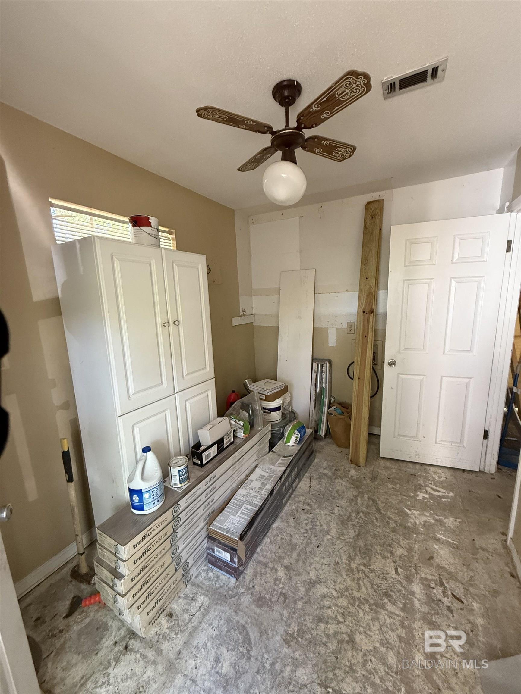 2030 W Adobe Ridge Road