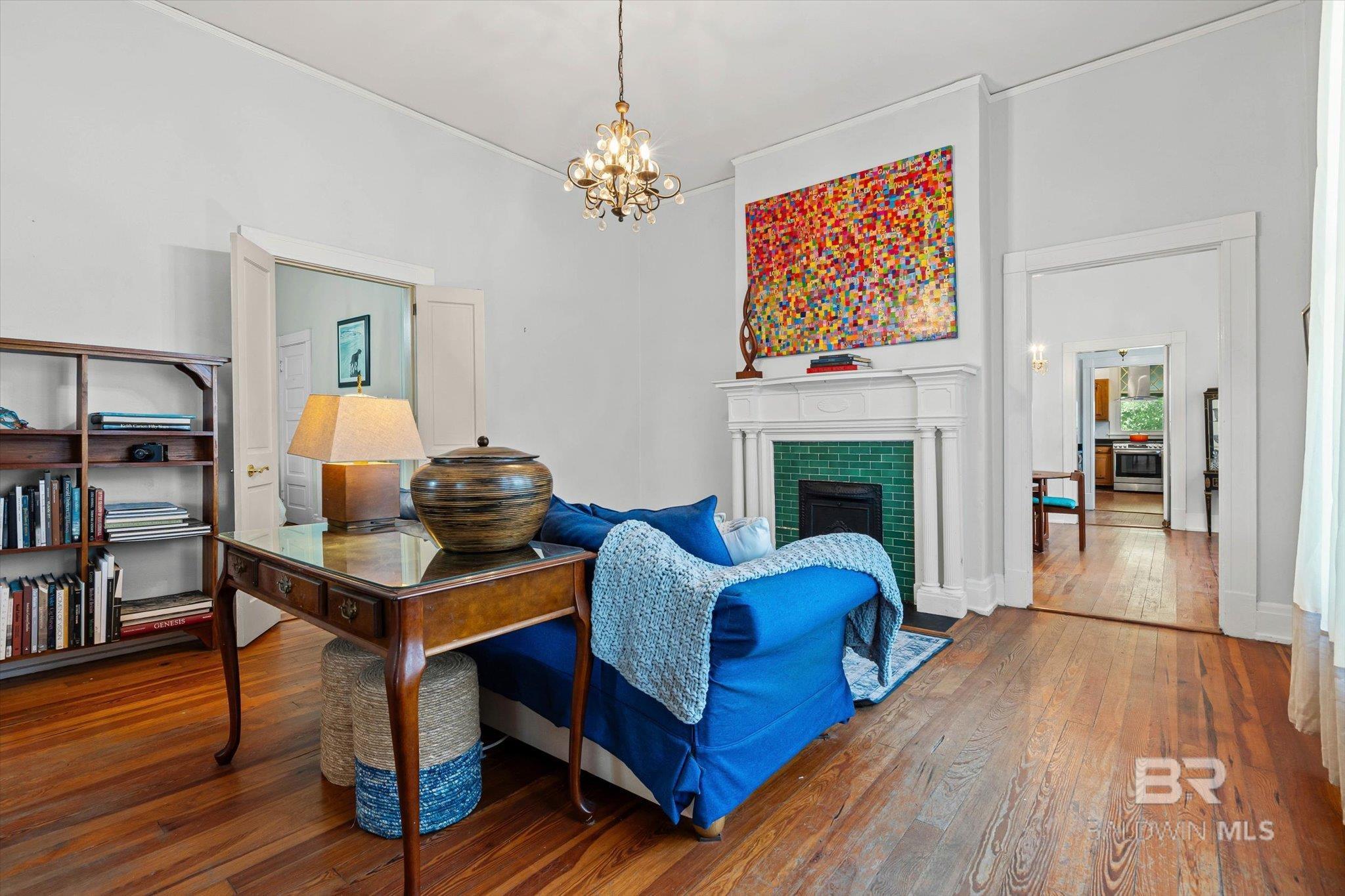 304 S Georgia Avenue