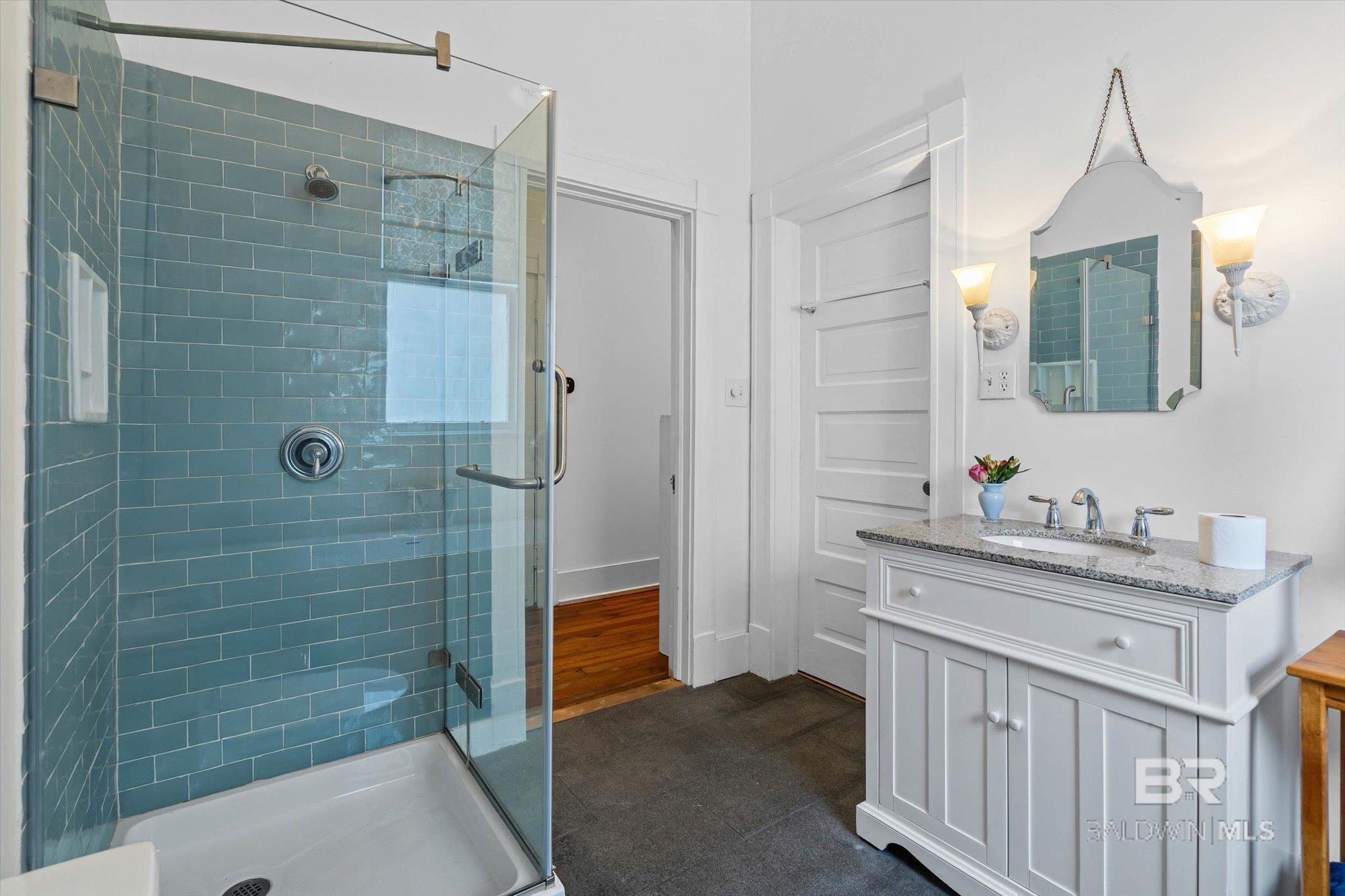 304 S Georgia Avenue