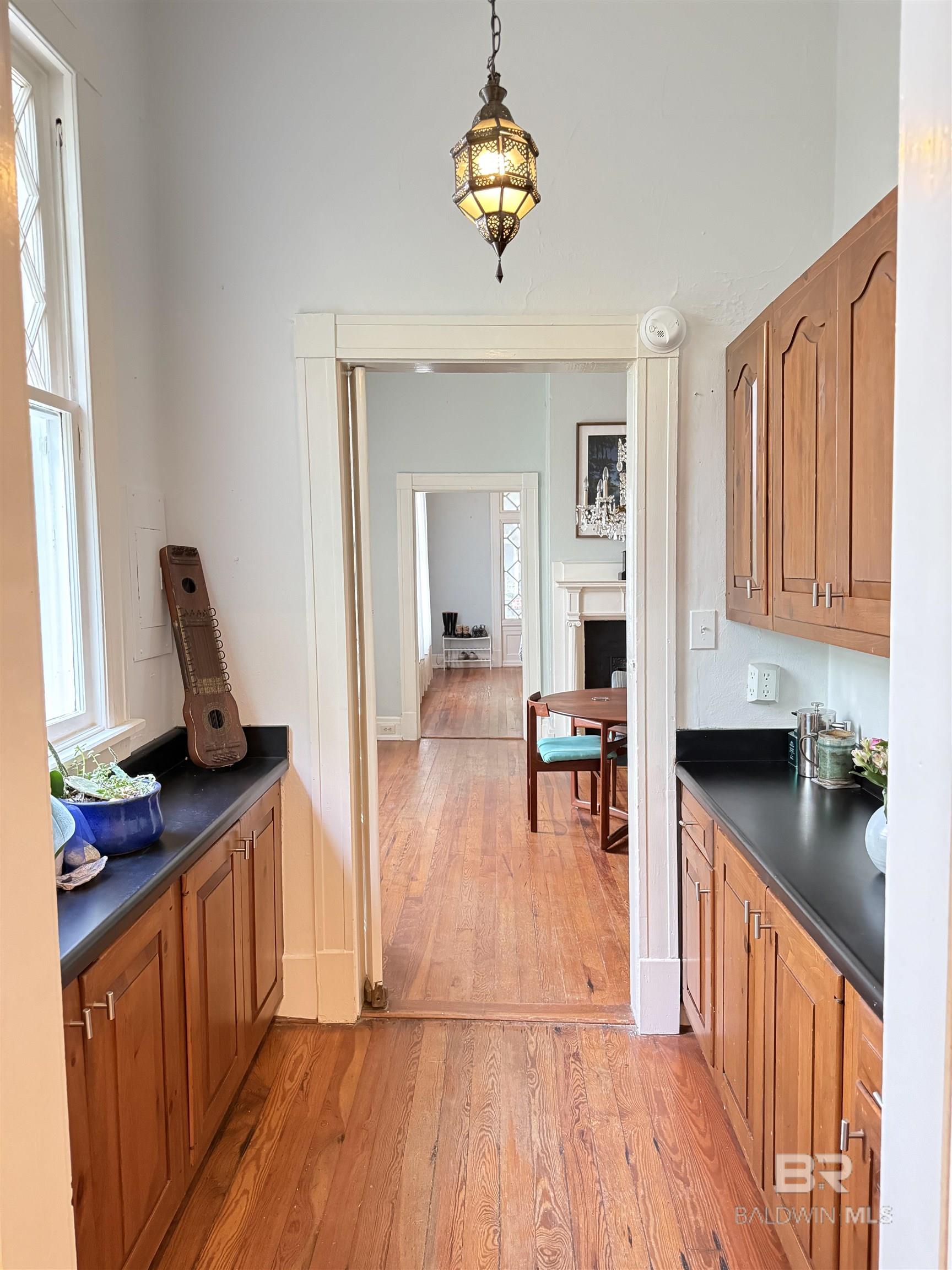 304 S Georgia Avenue