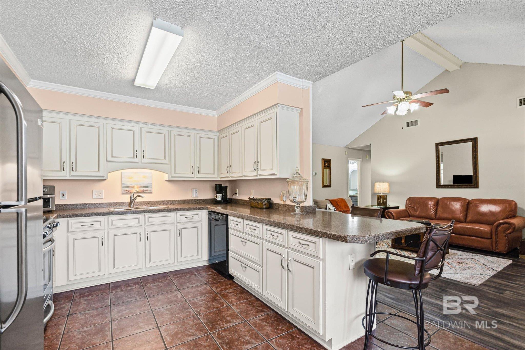 9540 Oak Forrest Drive