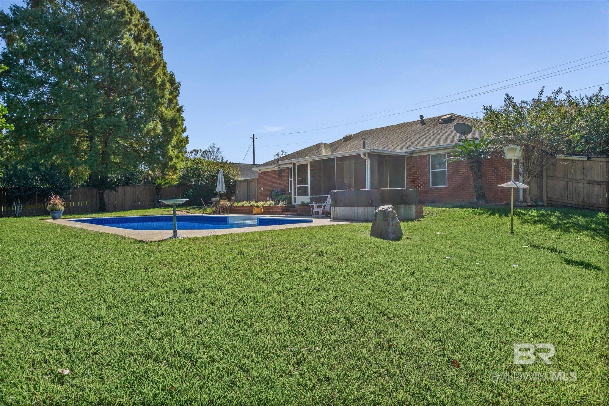 9540 Oak Forrest Drive