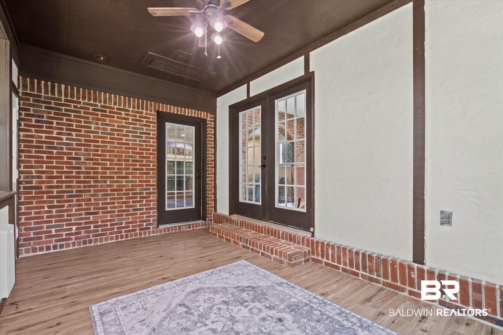 1361 Dellwyn Court