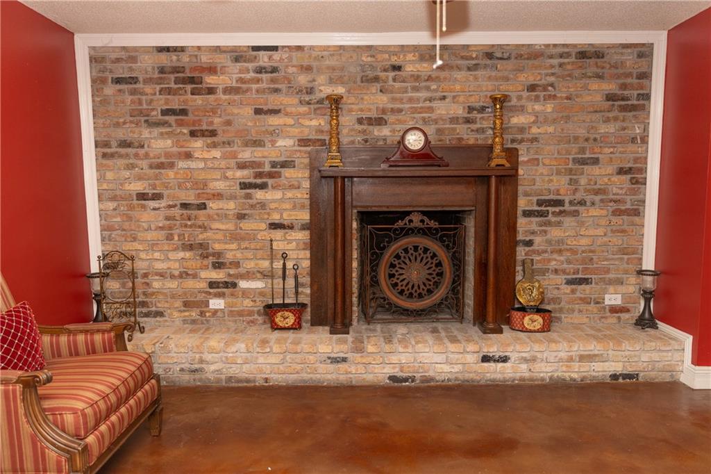 9226 Lake Woods Drive