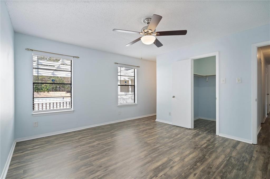 5828 Hanging Moss Court