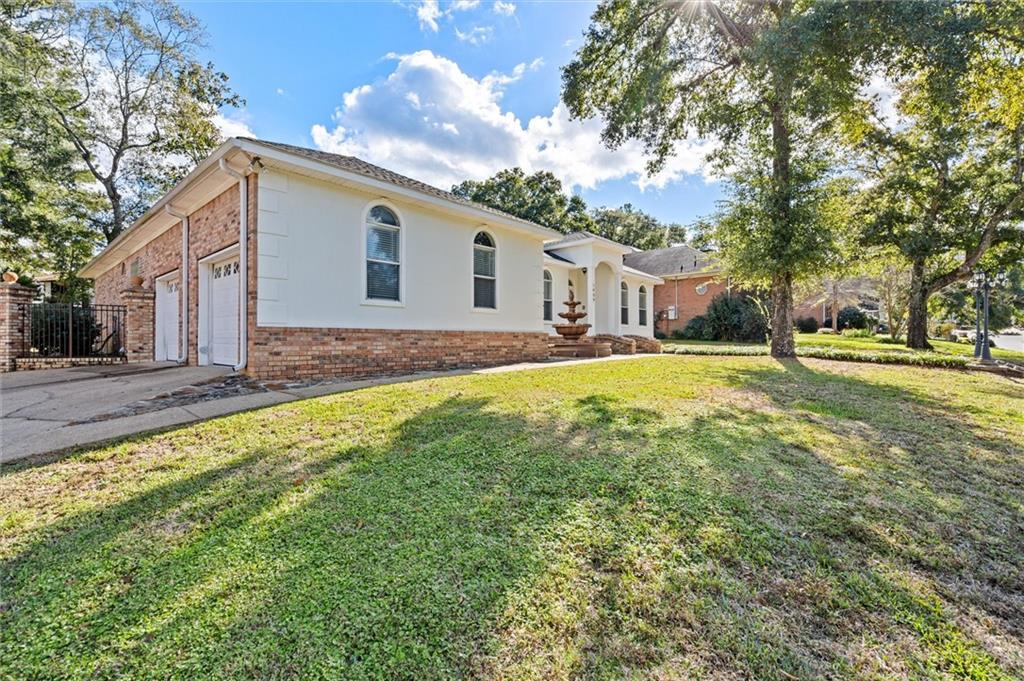 1409 Sugar Creek Place