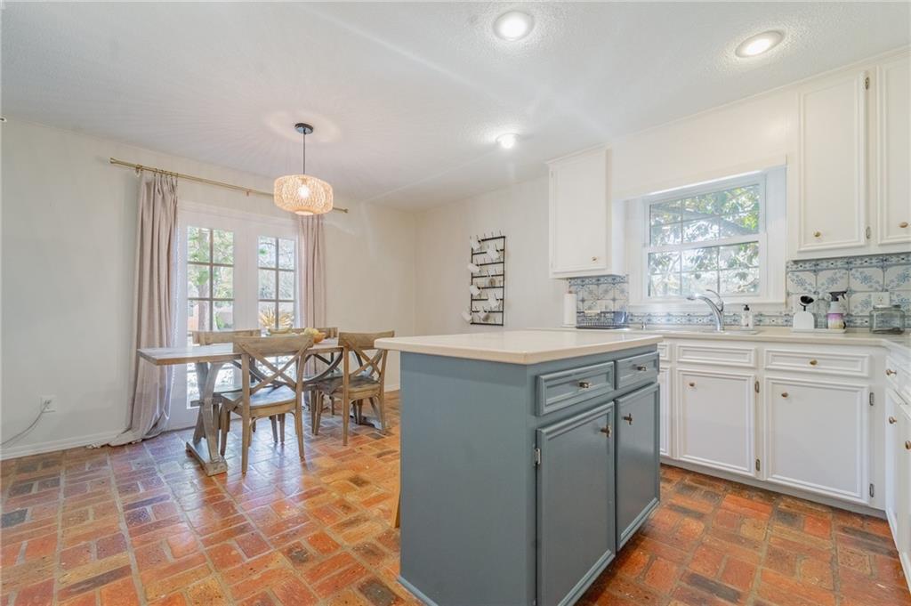 1644 Sugar Creek Drive W