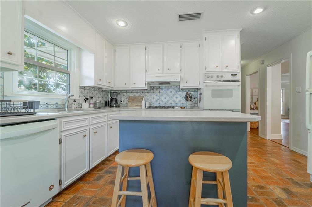 1644 Sugar Creek Drive W