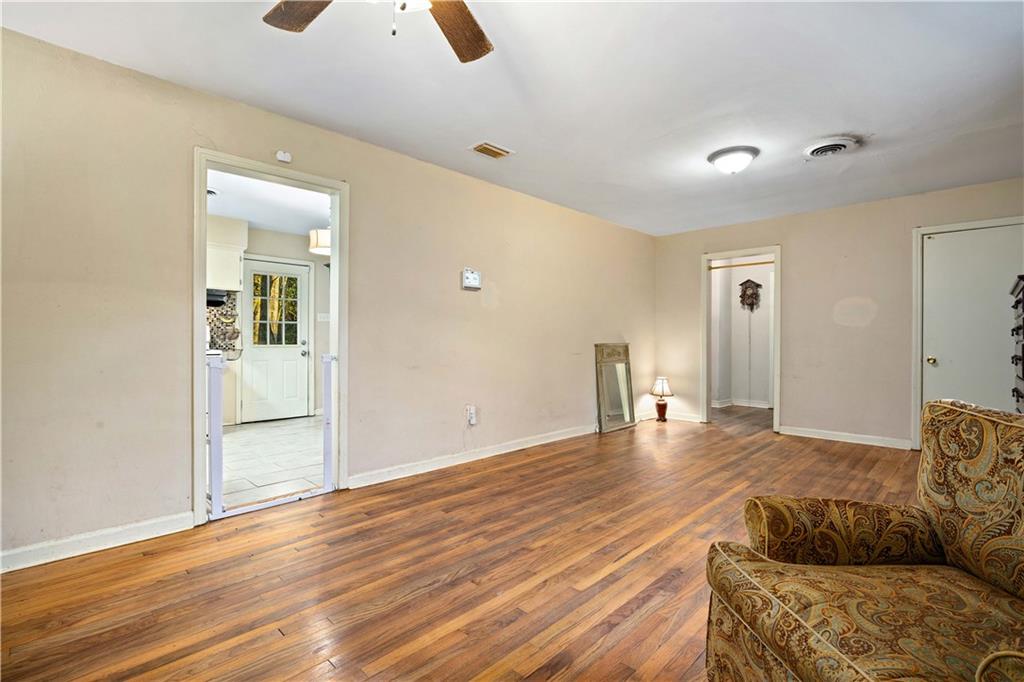 1200 Oak Lane Drive