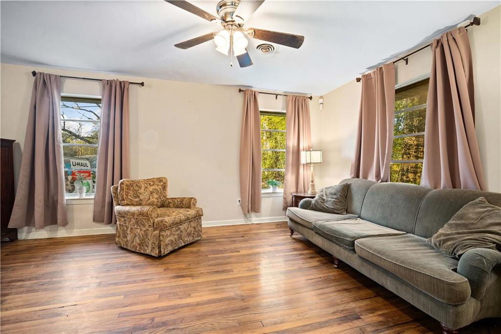 1200 Oak Lane Drive