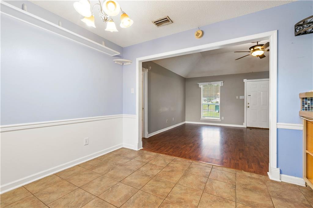 6913 Gray Oaks Drive