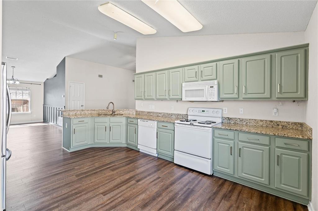 28171 Chateau Drive
