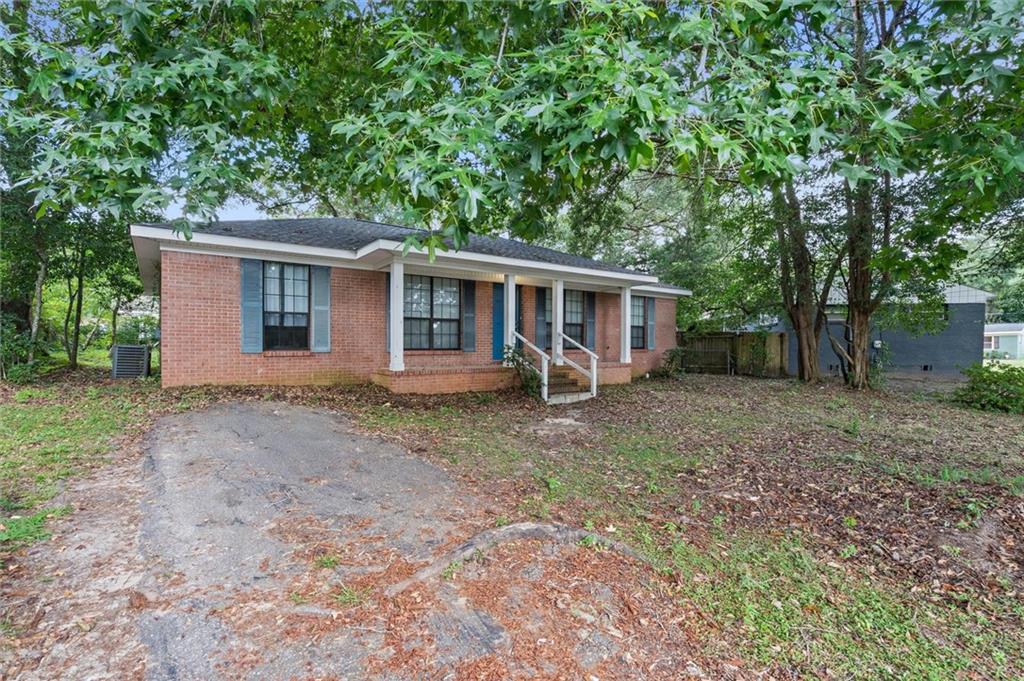 1469 Mamie Drive