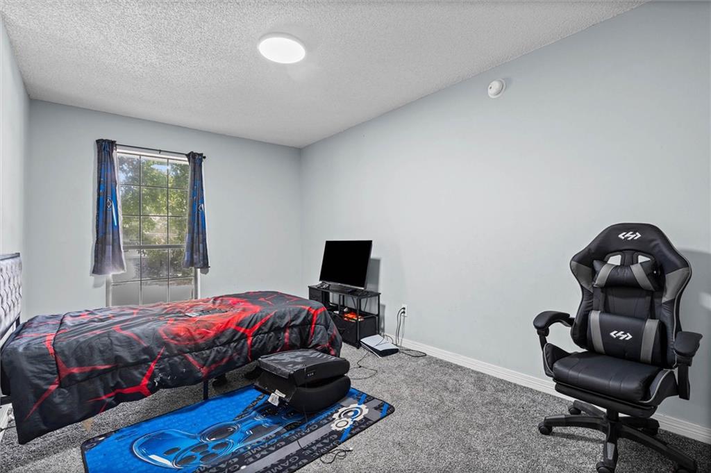 1469 Mamie Drive
