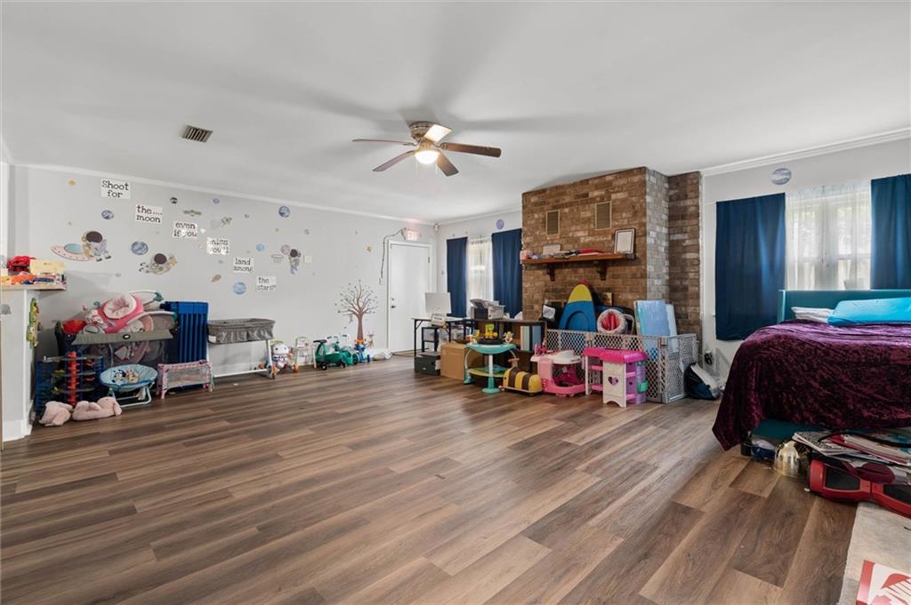 1465 Mamie Drive