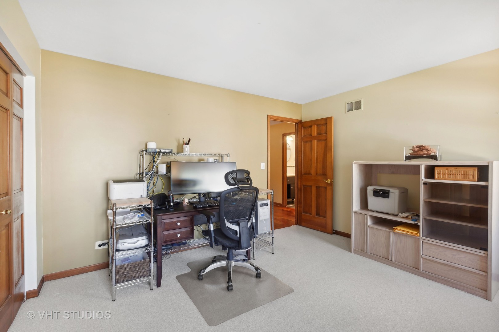 929 E Rosewood Avenue