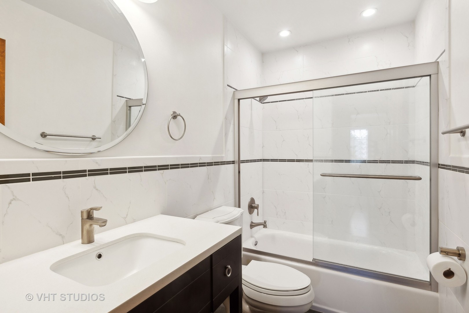 929 E Rosewood Avenue