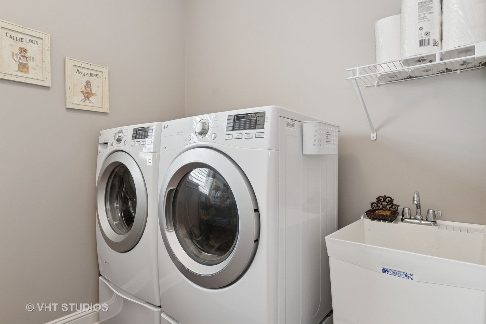 3635 Chesapeake Lane