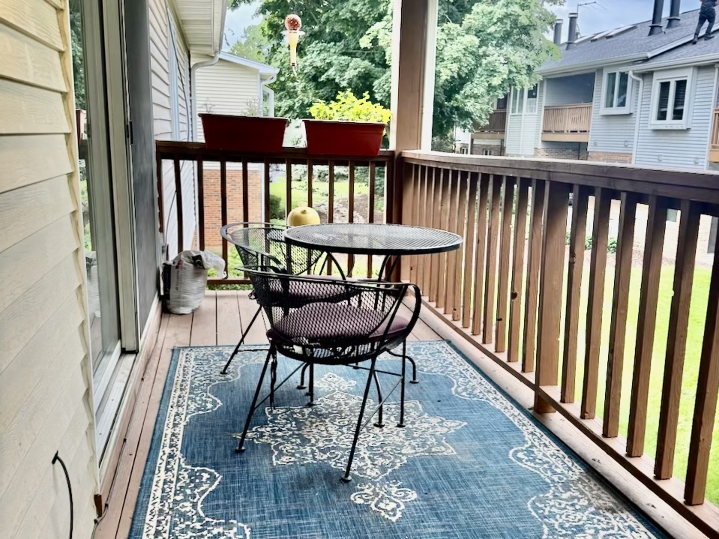 630 Zaininger Avenue Unit: D