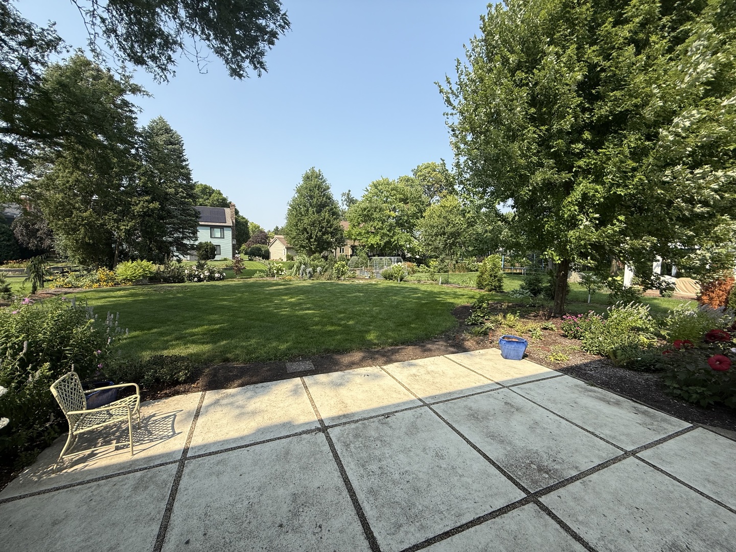 1019 Thunderbird Lane