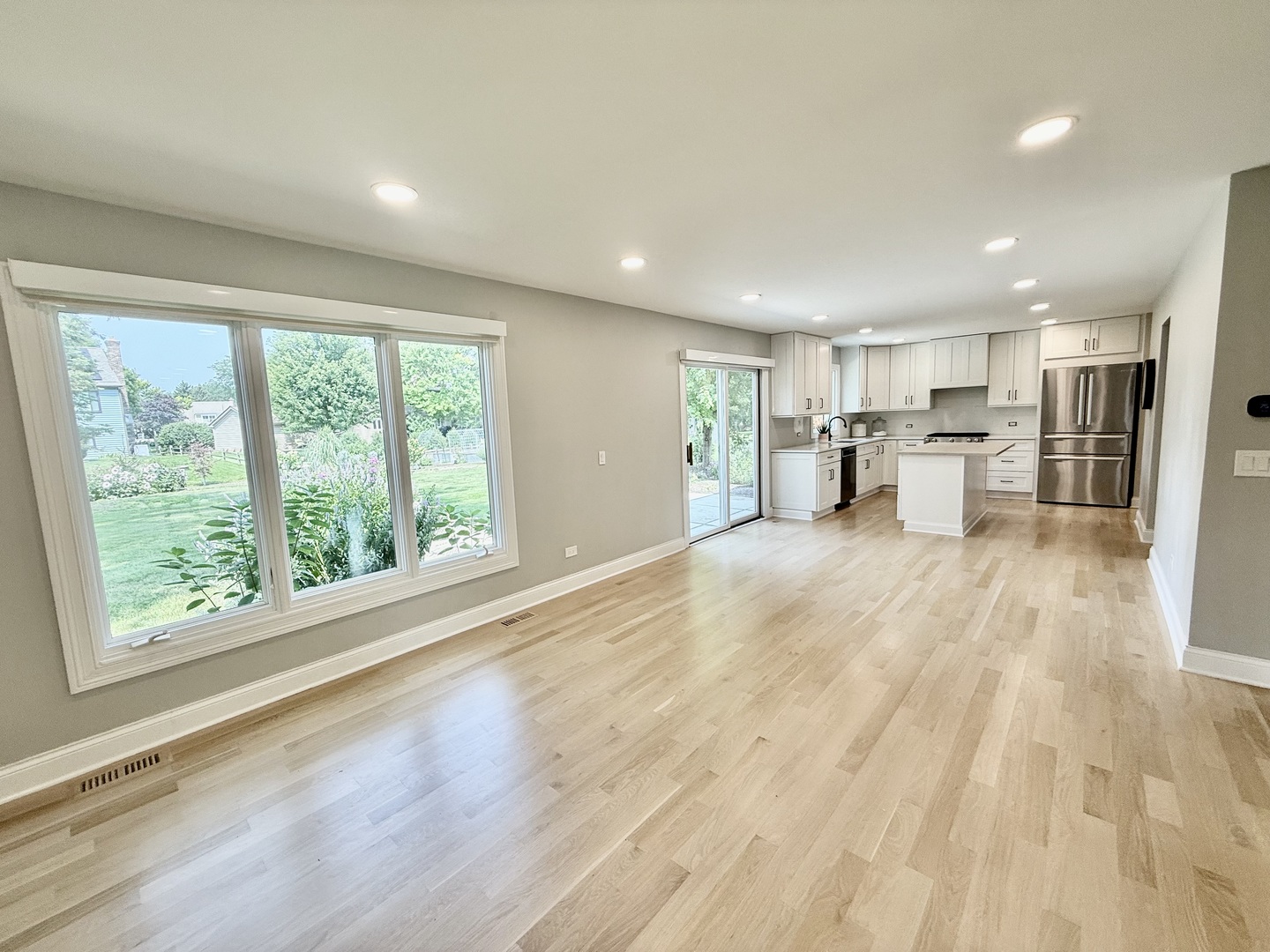 1019 Thunderbird Lane