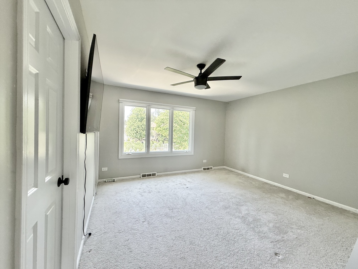 1019 Thunderbird Lane