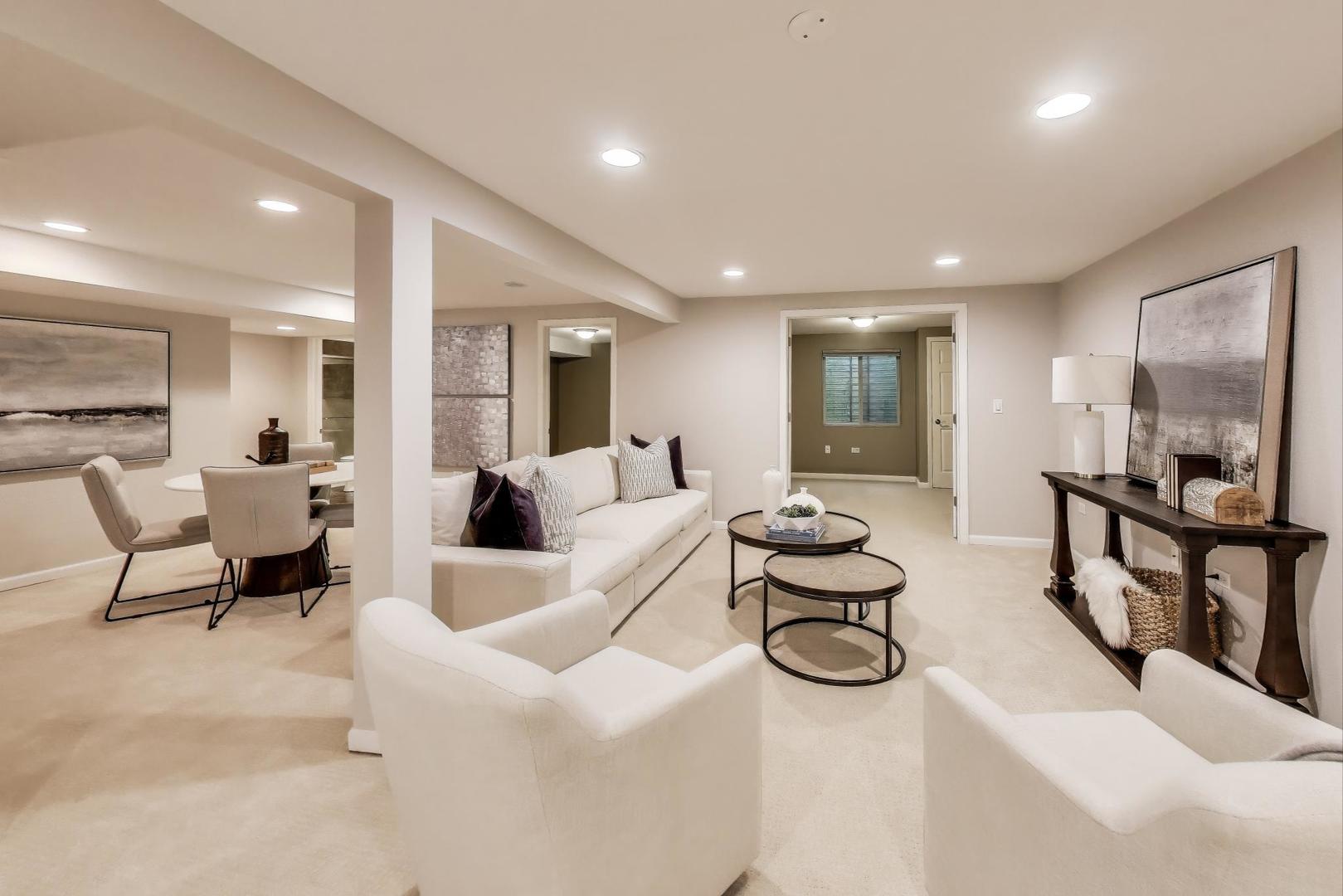 2851 Normandy Circle