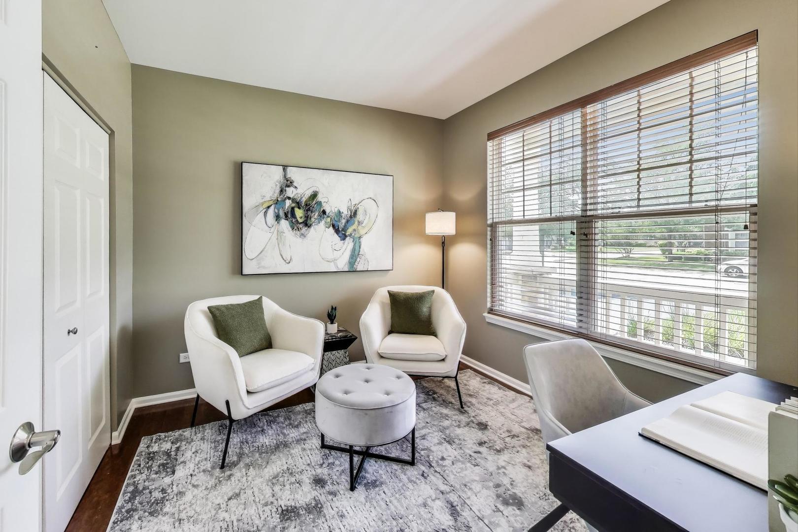 2851 Normandy Circle