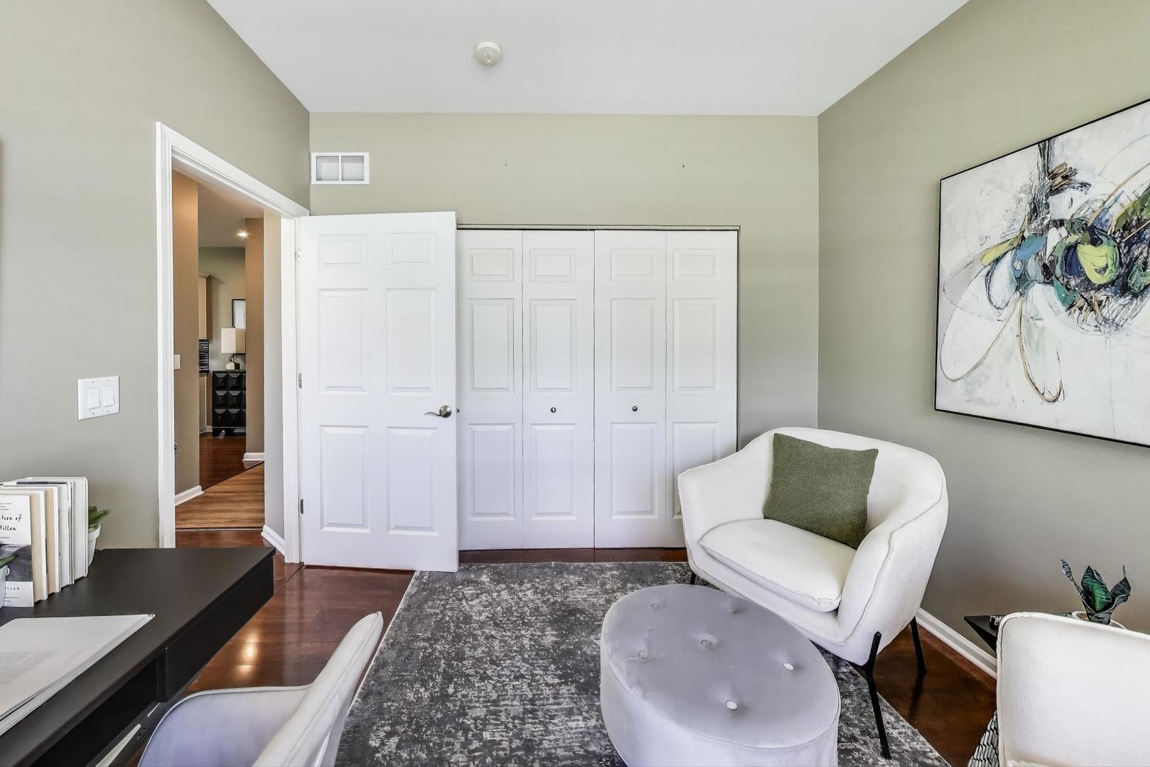 2851 Normandy Circle Unit: 2851