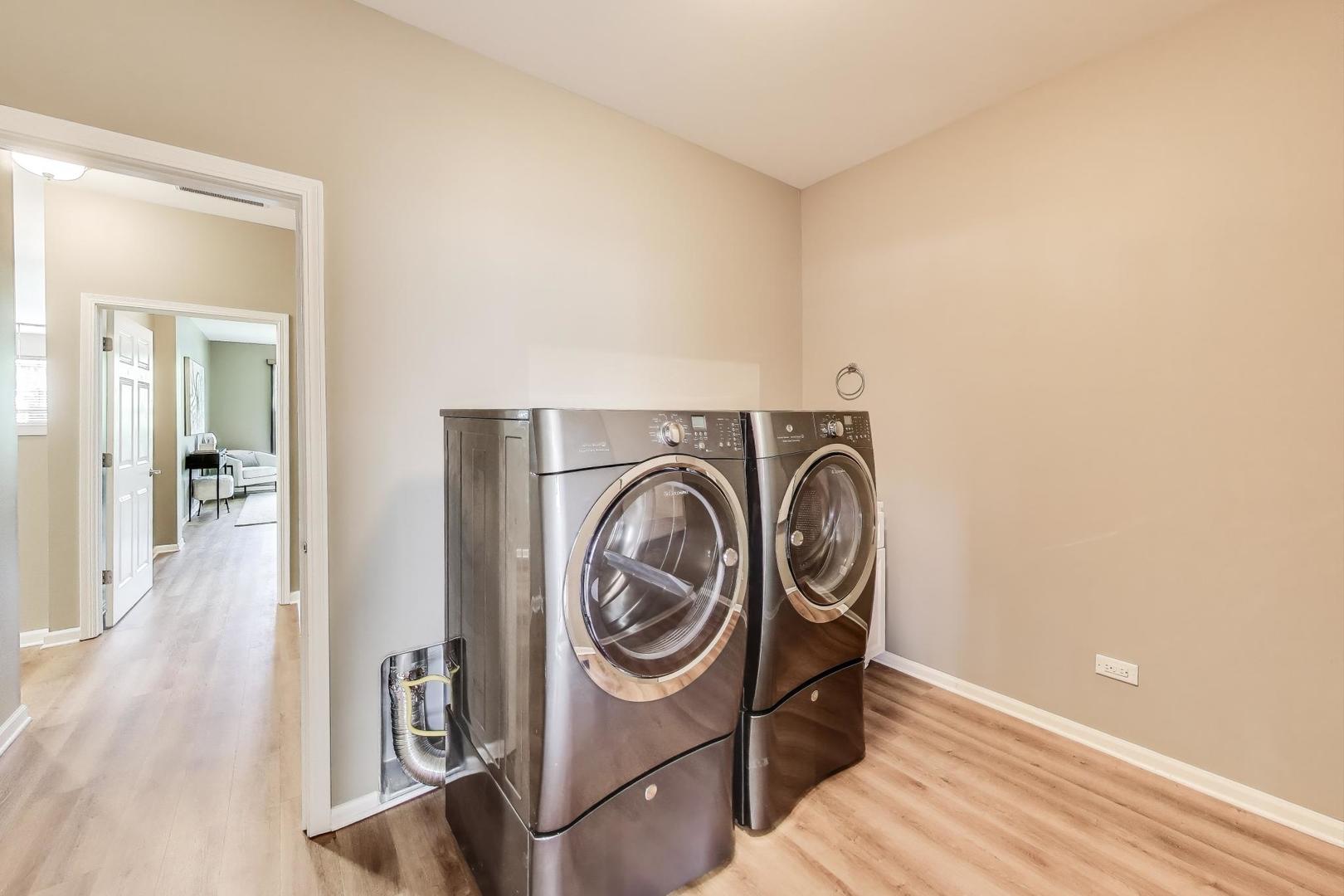 2851 Normandy Circle Unit: 2851