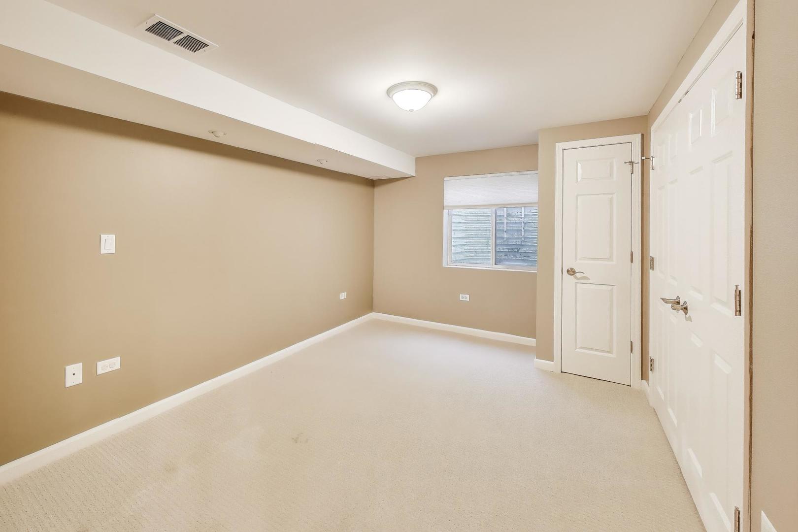2851 Normandy Circle Unit: 2851