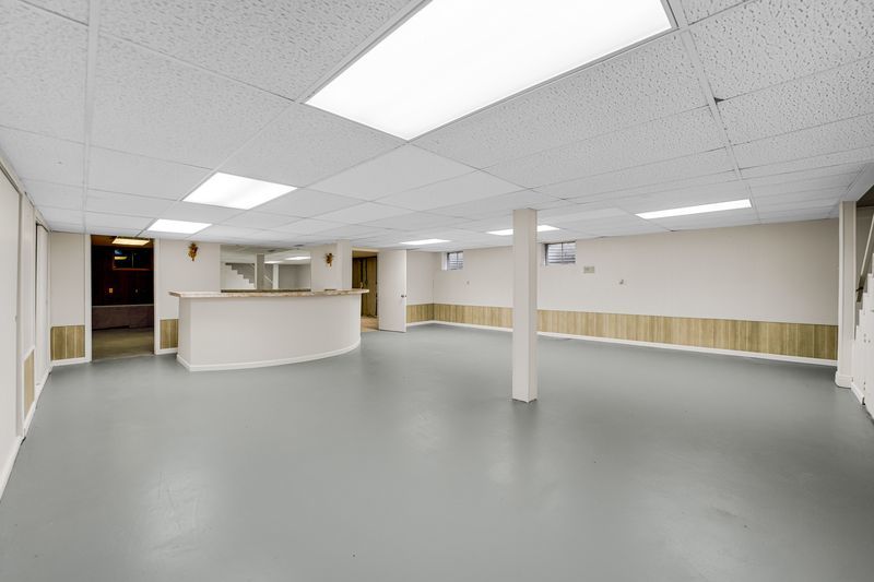 1117 Summit Hills Lane