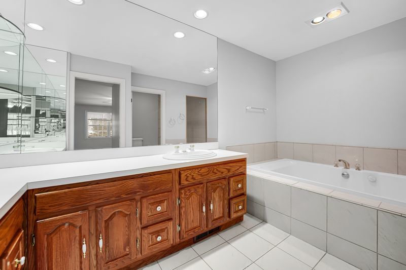 1117 Summit Hills Lane