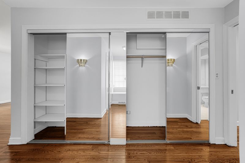 1117 Summit Hills Lane