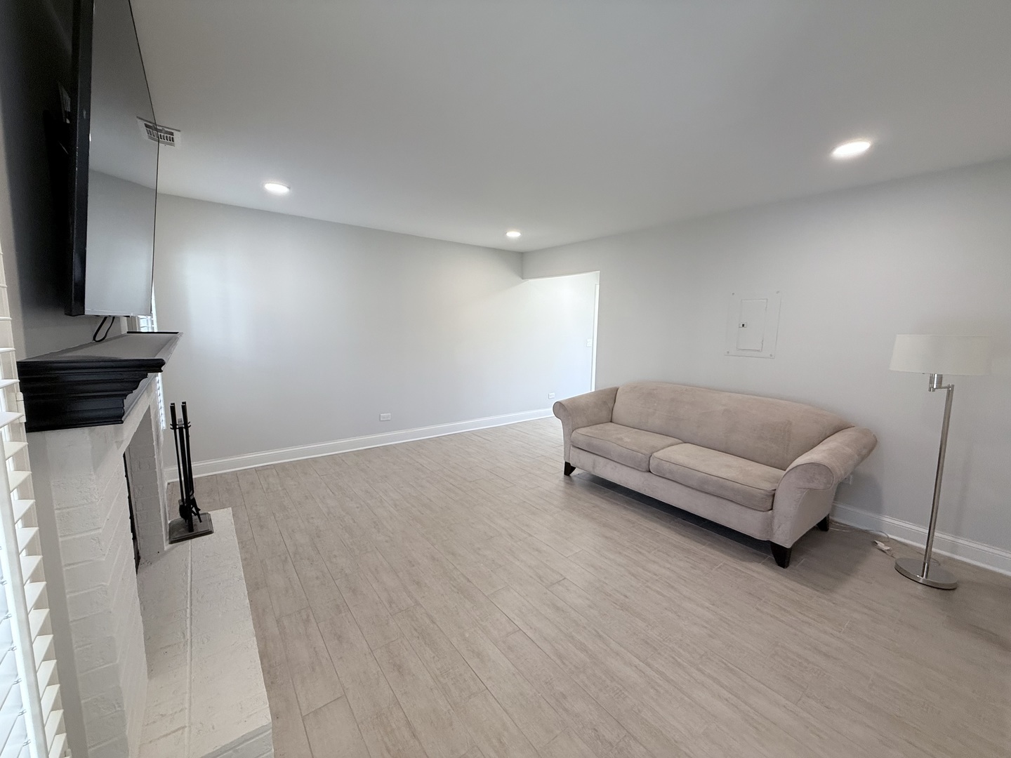 455 Kensington Court