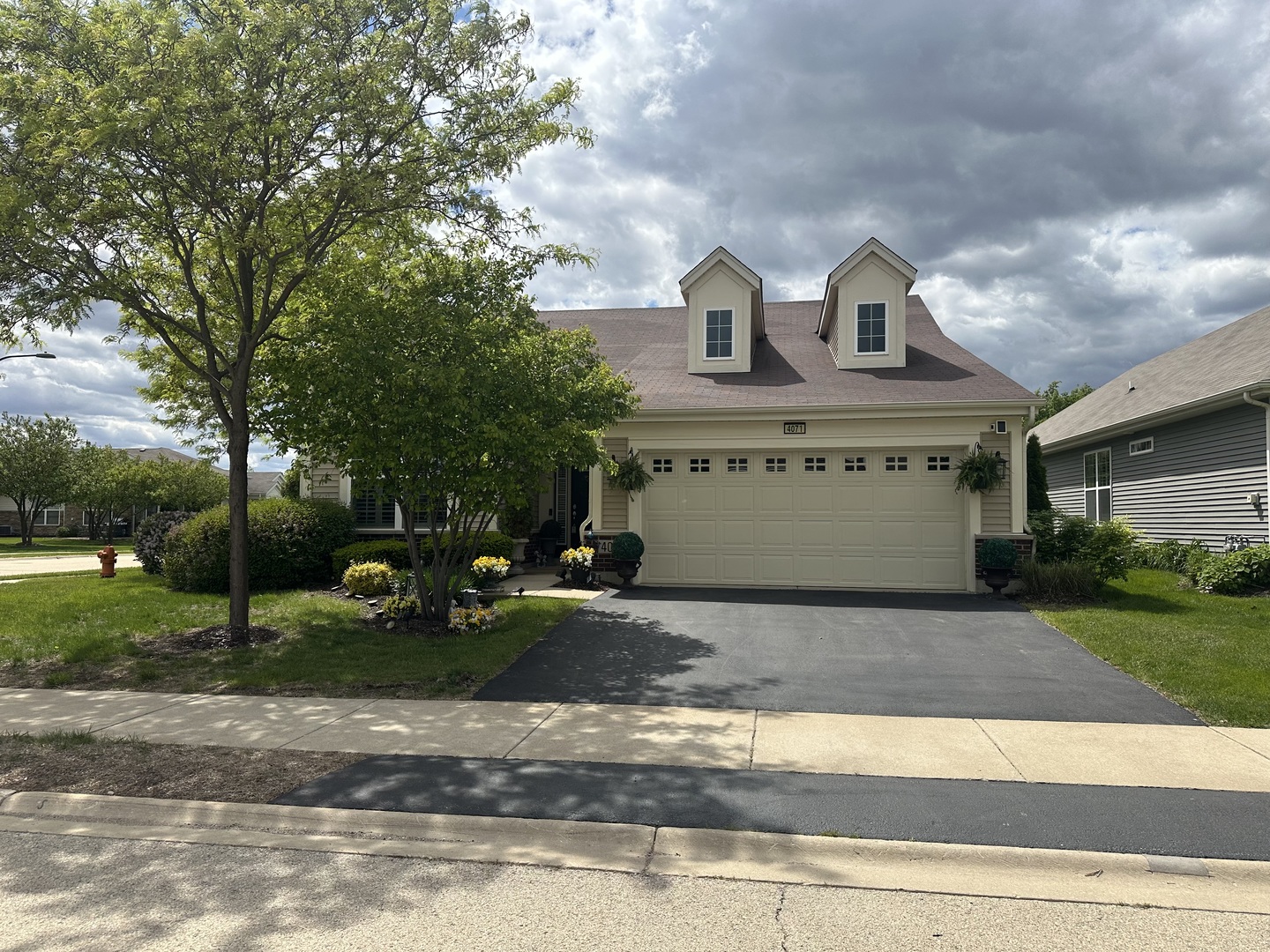 4071 Chesapeake Lane