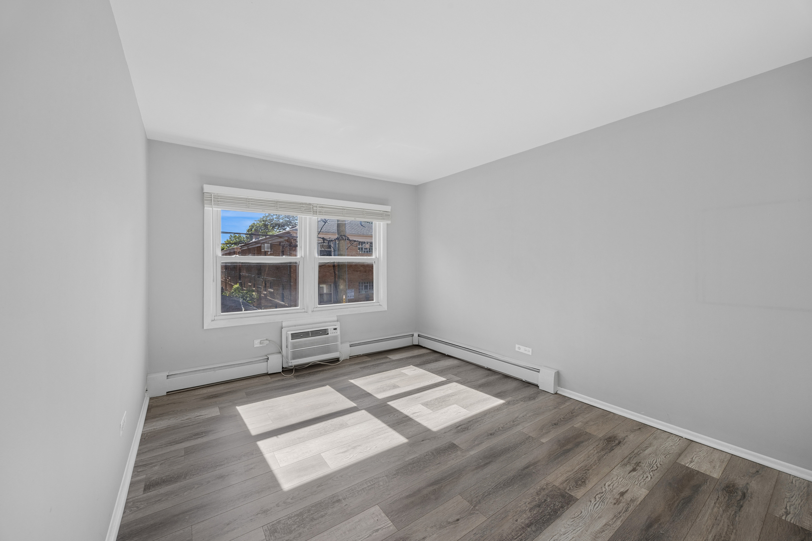 1025 Randolph Street Unit: 112