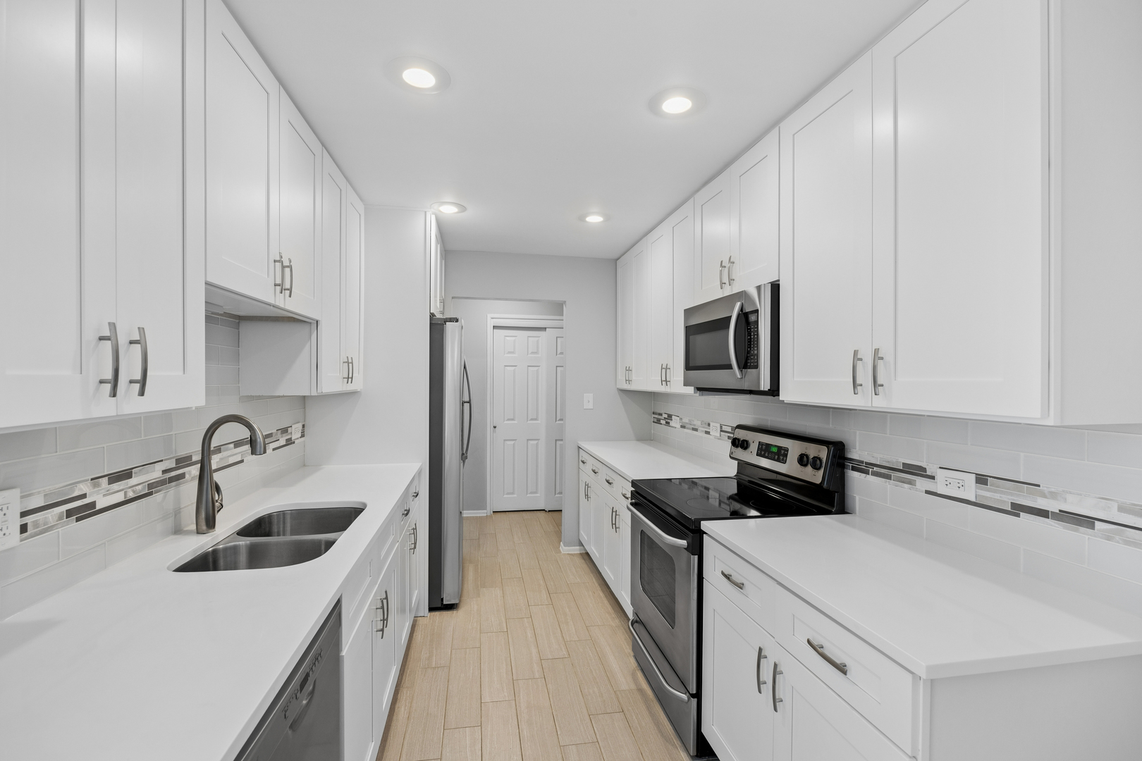 1025 Randolph Street Unit: 112