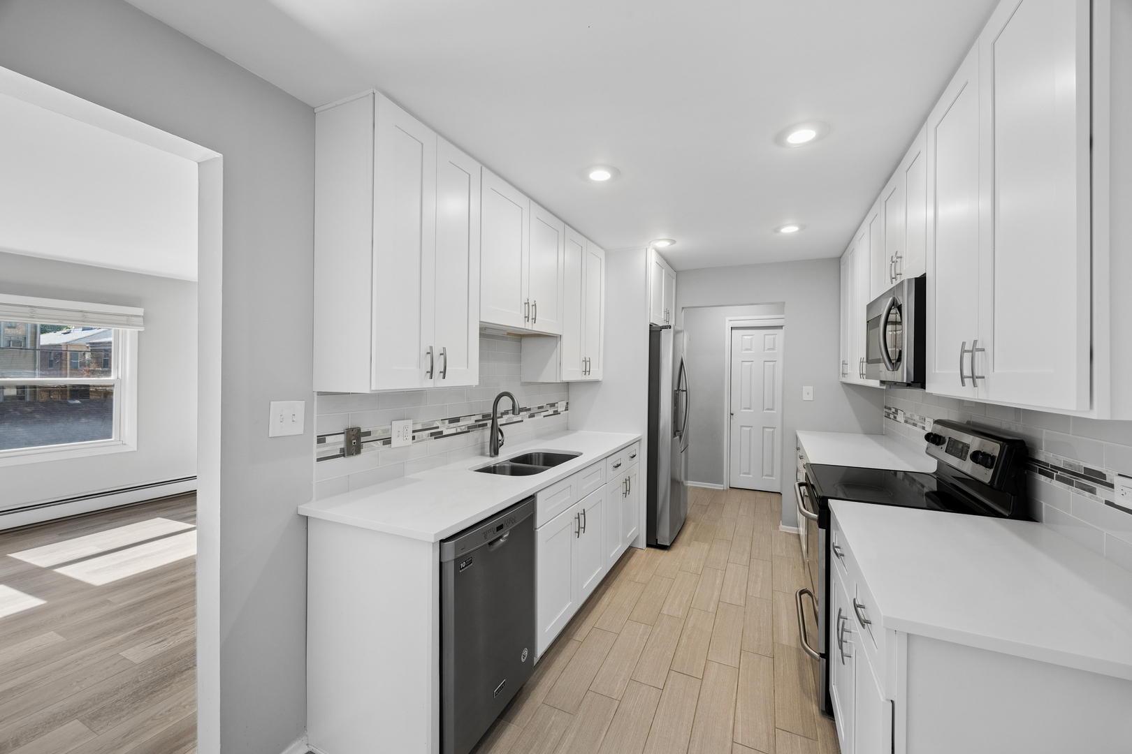 1025 Randolph Street Unit: 112