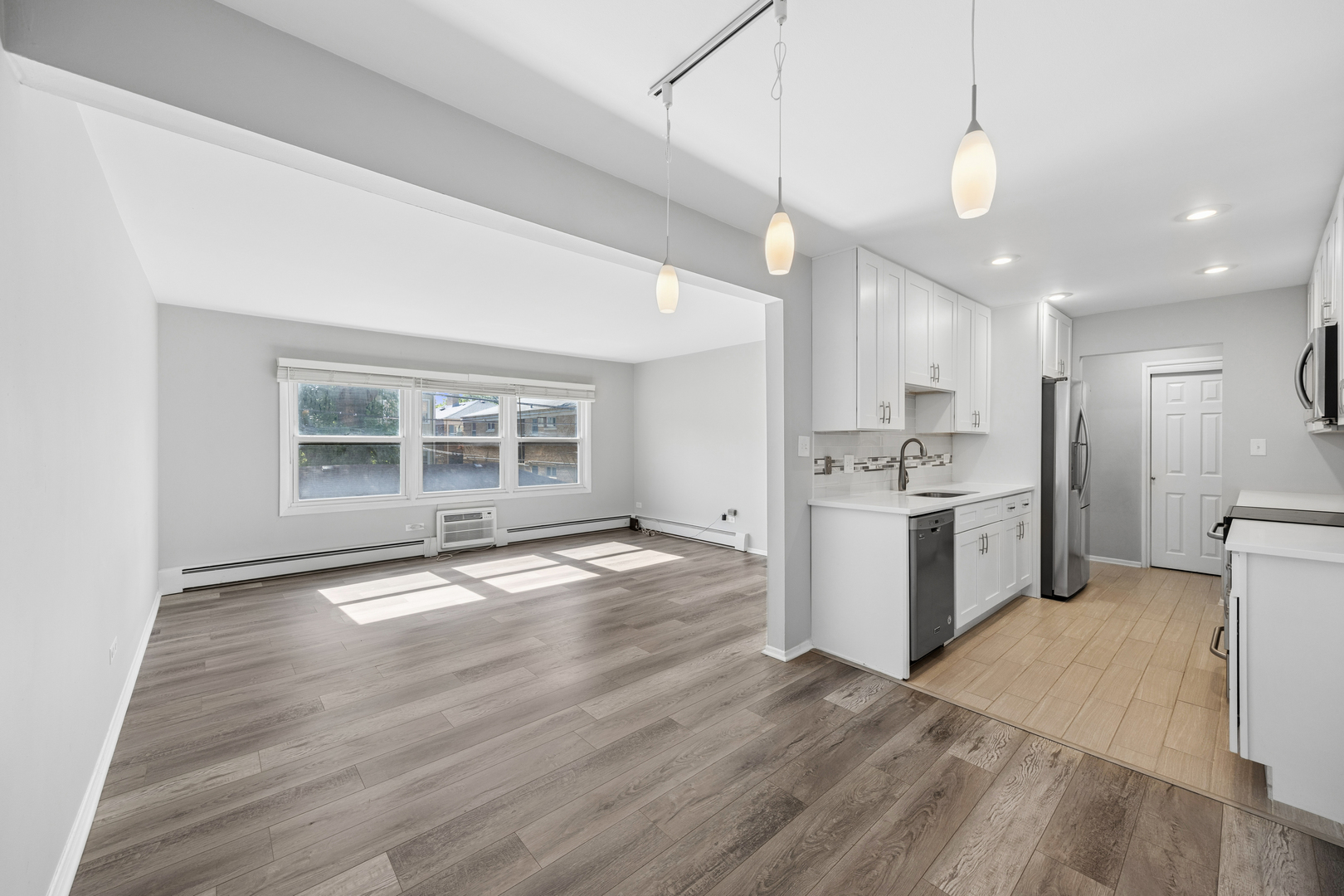 1025 Randolph Street Unit: 112