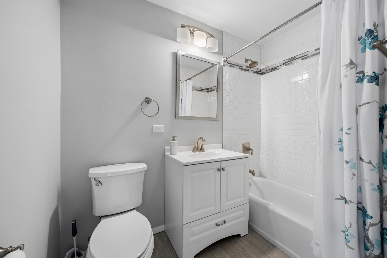 1025 Randolph Street Unit: 112