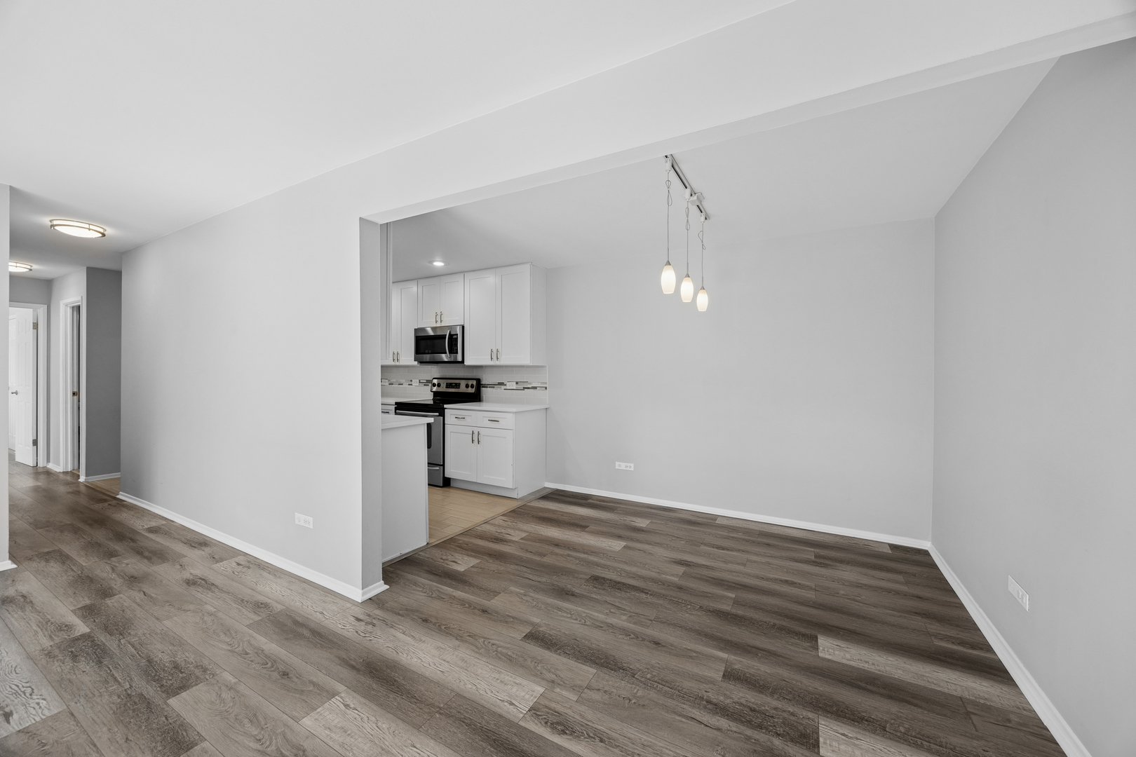 1025 Randolph Street Unit: 112